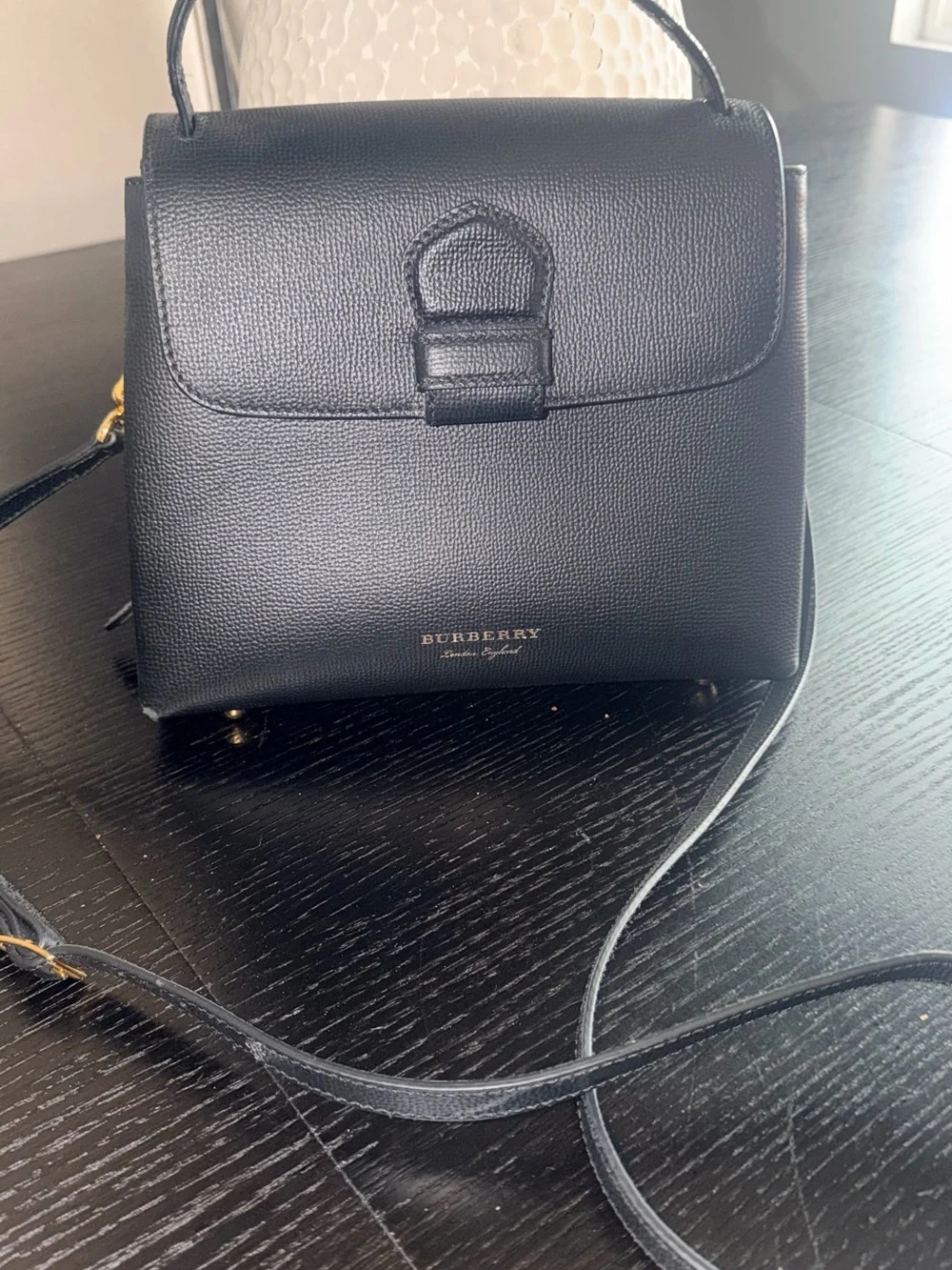 Authentic Burberry Baby Banner Leather Tote Bag 🖤